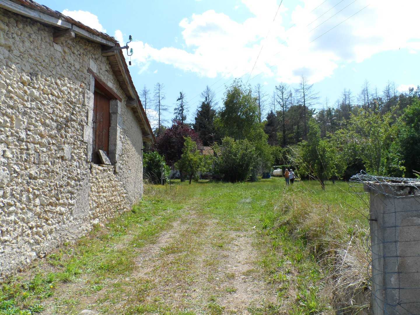 casa en Ribérac, Nouvelle-Aquitaine 12446813