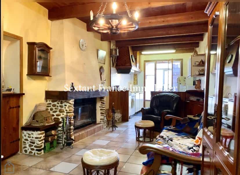 Rumah di Estoublon, Provence-Alpes-Cote d'Azur 12446859