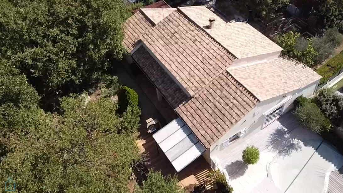 Hus i Camps-la-Source, Provence-Alpes-Cote d'Azur 12446943