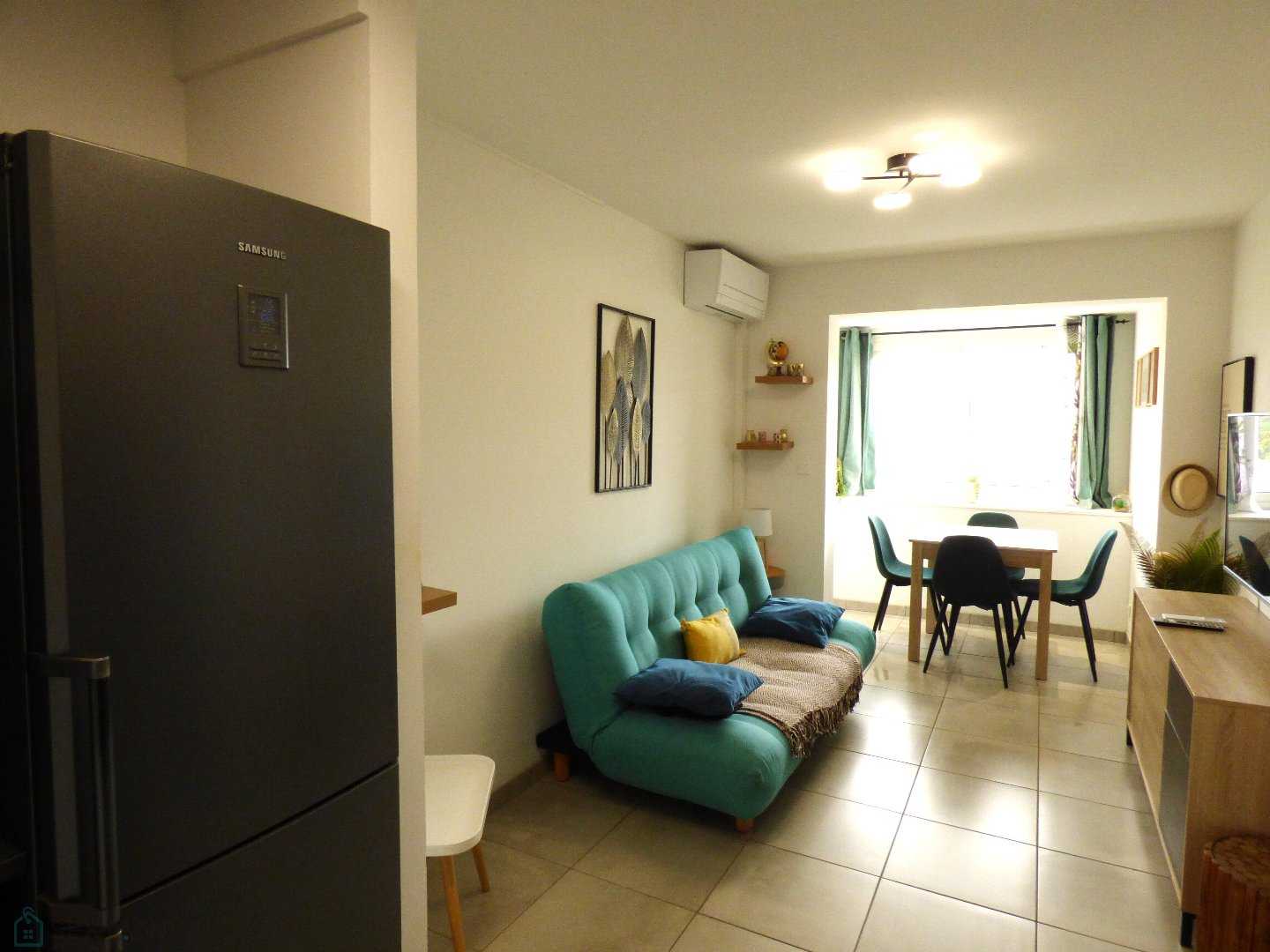 Condominium dans Fréjus, Provence-Alpes-Côte d'Azur 12446958