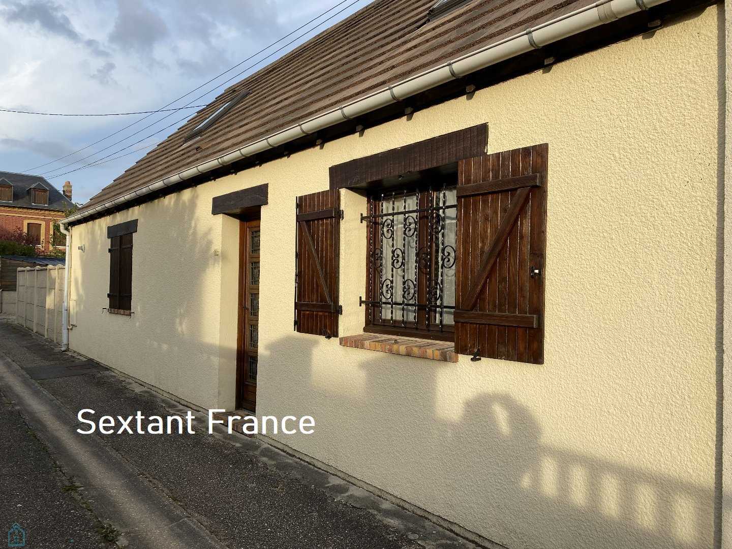 House in Saint-Pierre-les-Elbeuf, Normandie 12447020