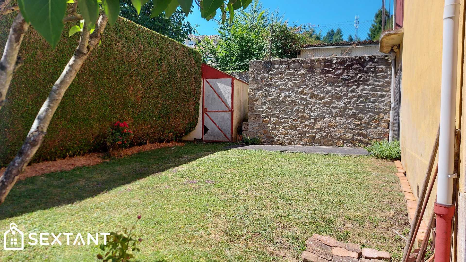 Dom w Saint-Remy-sur-Durolle, Owernia-Rodan-Alpy 12447029