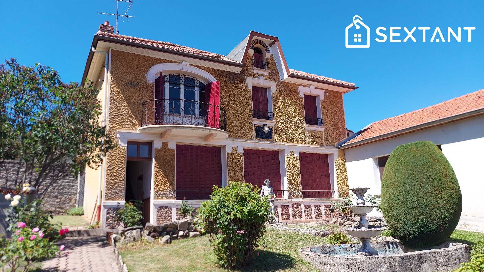 casa en Saint-Remy-sur-Durolle, Auvernia-Ródano-Alpes 12447029