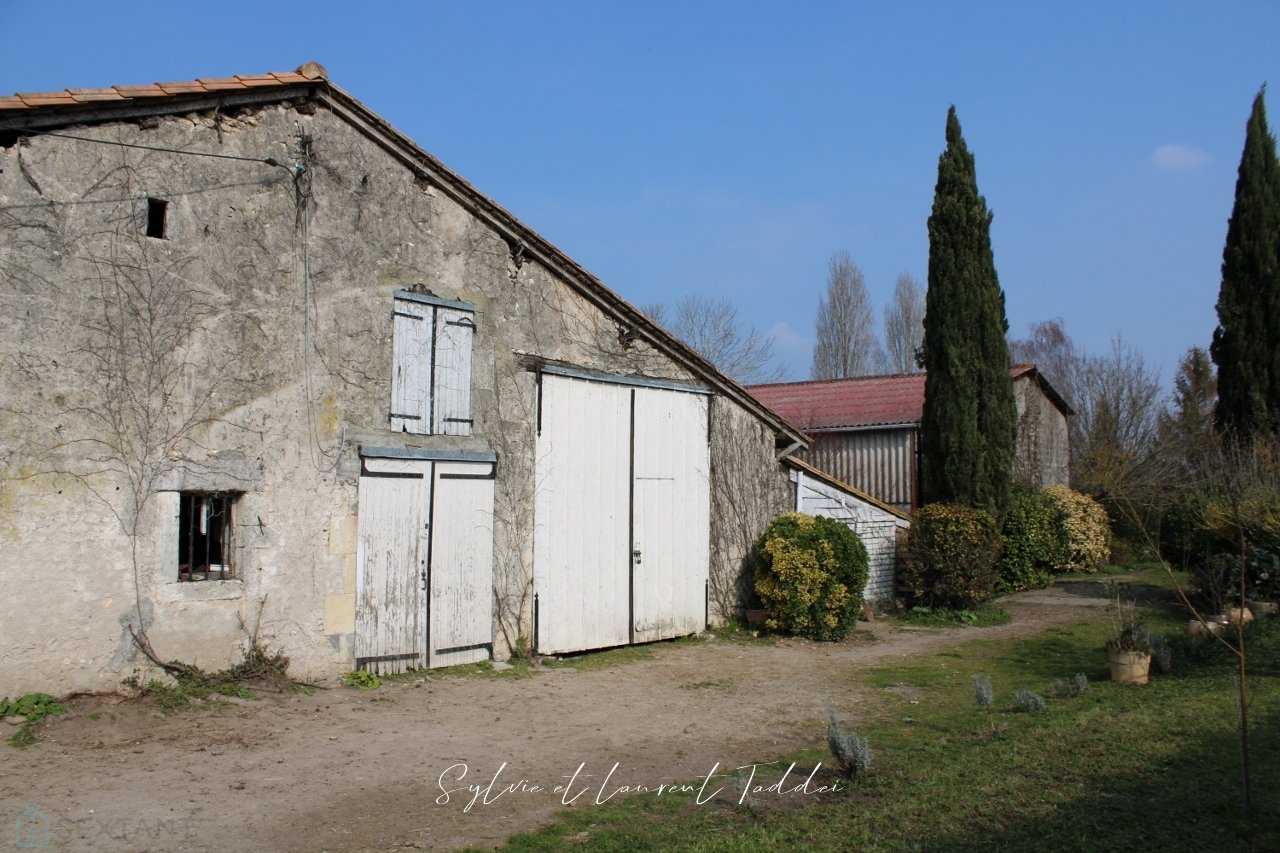 집 에 Jonzac, Nouvelle-Aquitaine 12447045