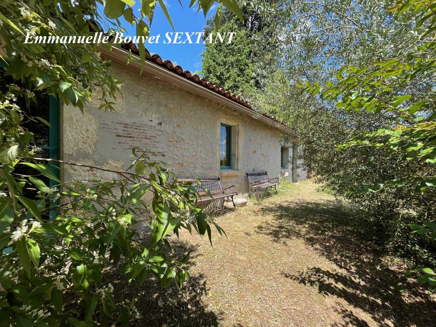 House in Lamonzie-Montastruc, Nouvelle-Aquitaine 12447101