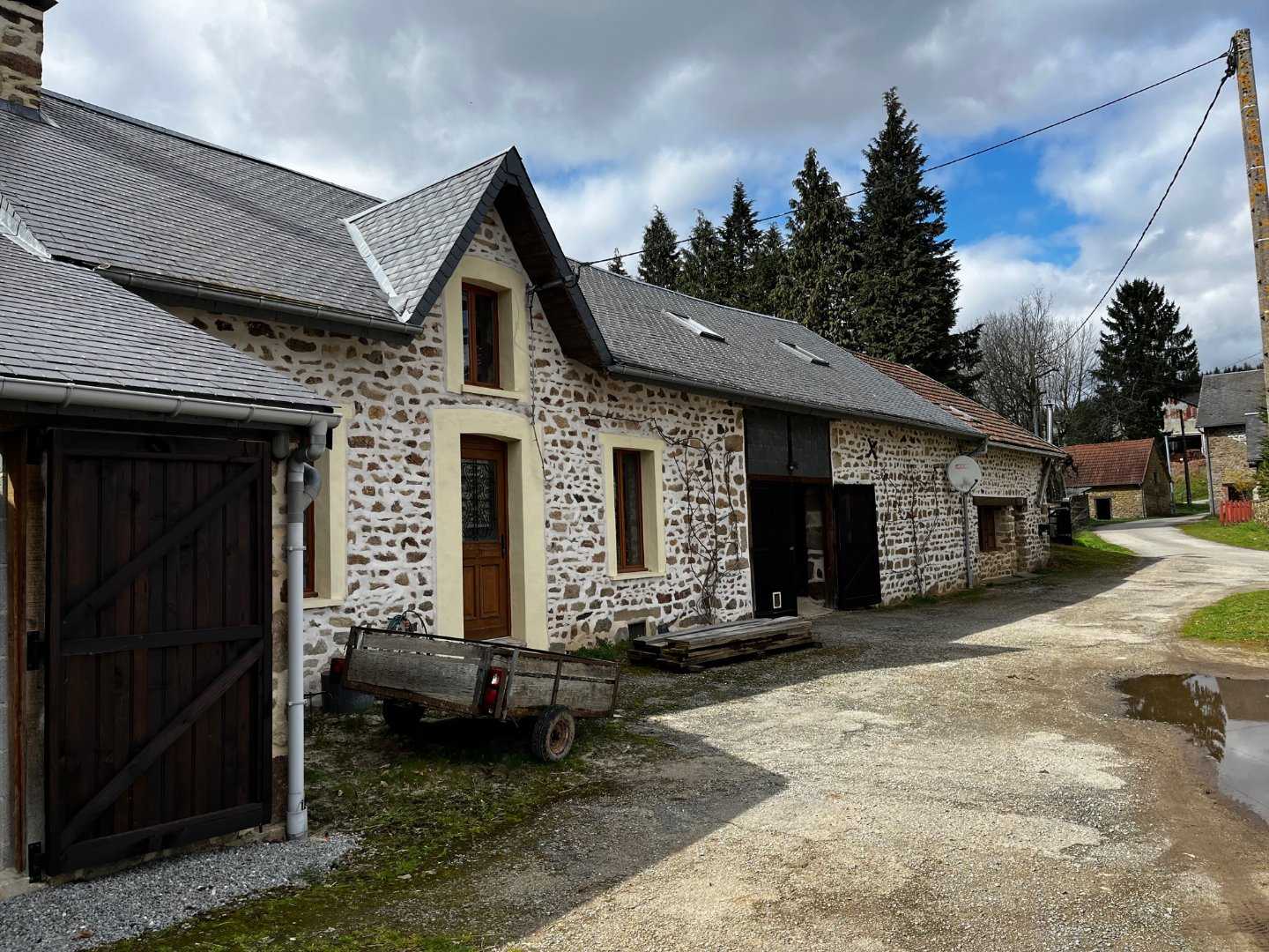 Talo sisään Domps, Nouvelle-Aquitaine 12447148