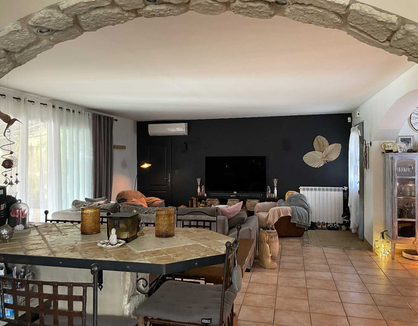 жилой дом в Istres, Provence-Alpes-Cote d'Azur 12447172