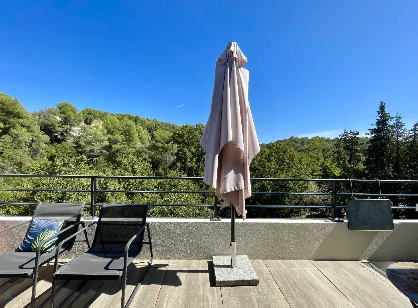 Condominium in Vence, Provence-Alpes-Côte d'Azur 12447235