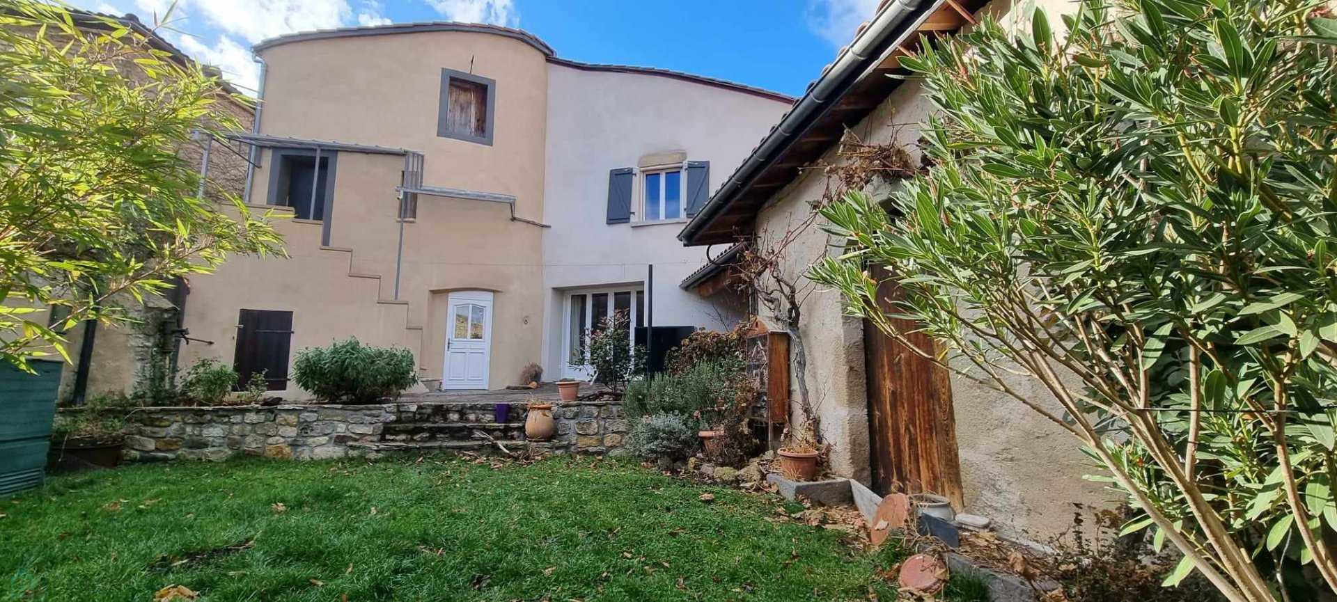 Huis in Plauzat, Auvergne-Rhone-Alpes 12447256
