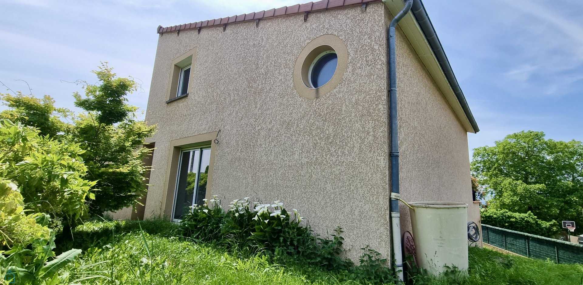 Huis in Saint-Maurice, Auvergne-Rhône-Alpes 12447258