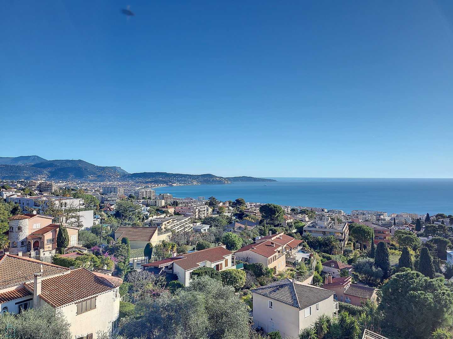 Ejerlejlighed i Nice, Provence-Alpes-Côte d'Azur 12447293