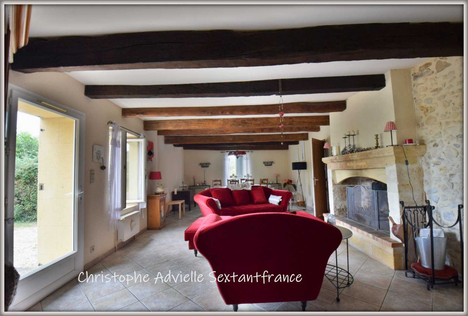 House in Mouleydier, Nouvelle-Aquitaine 12447429
