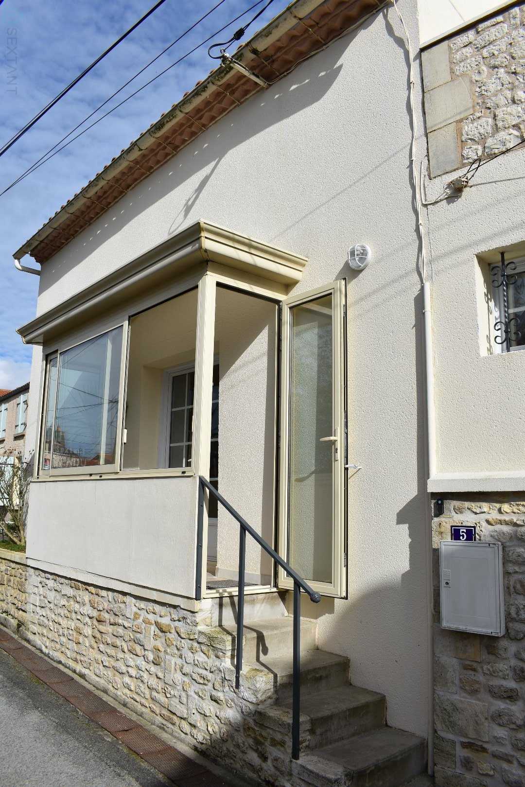 casa en Saint-Froult, Nouvelle-Aquitaine 12447438