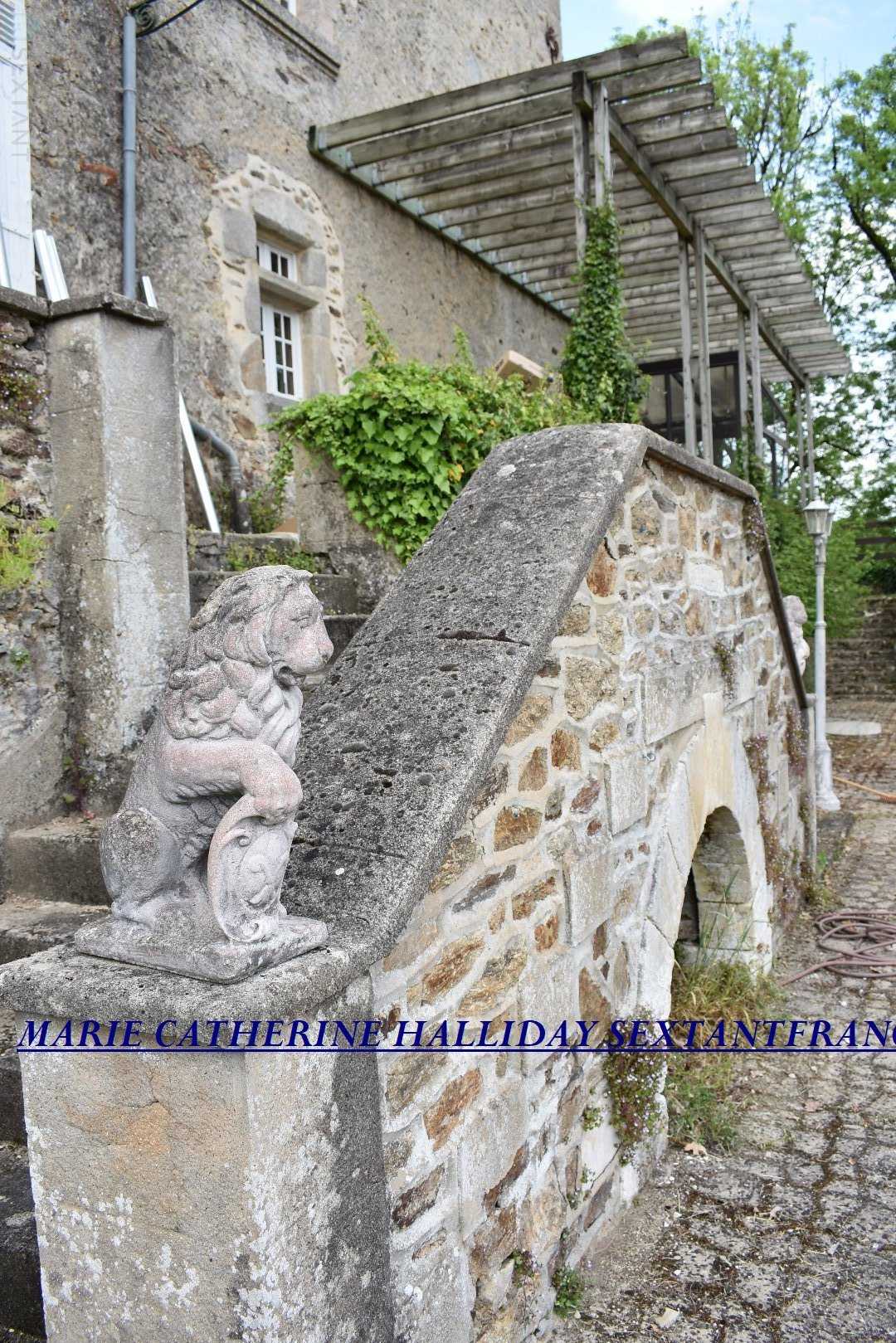 Muu sisään Saint-Jory-de-Chalais, Nouvelle-Aquitaine 12447439