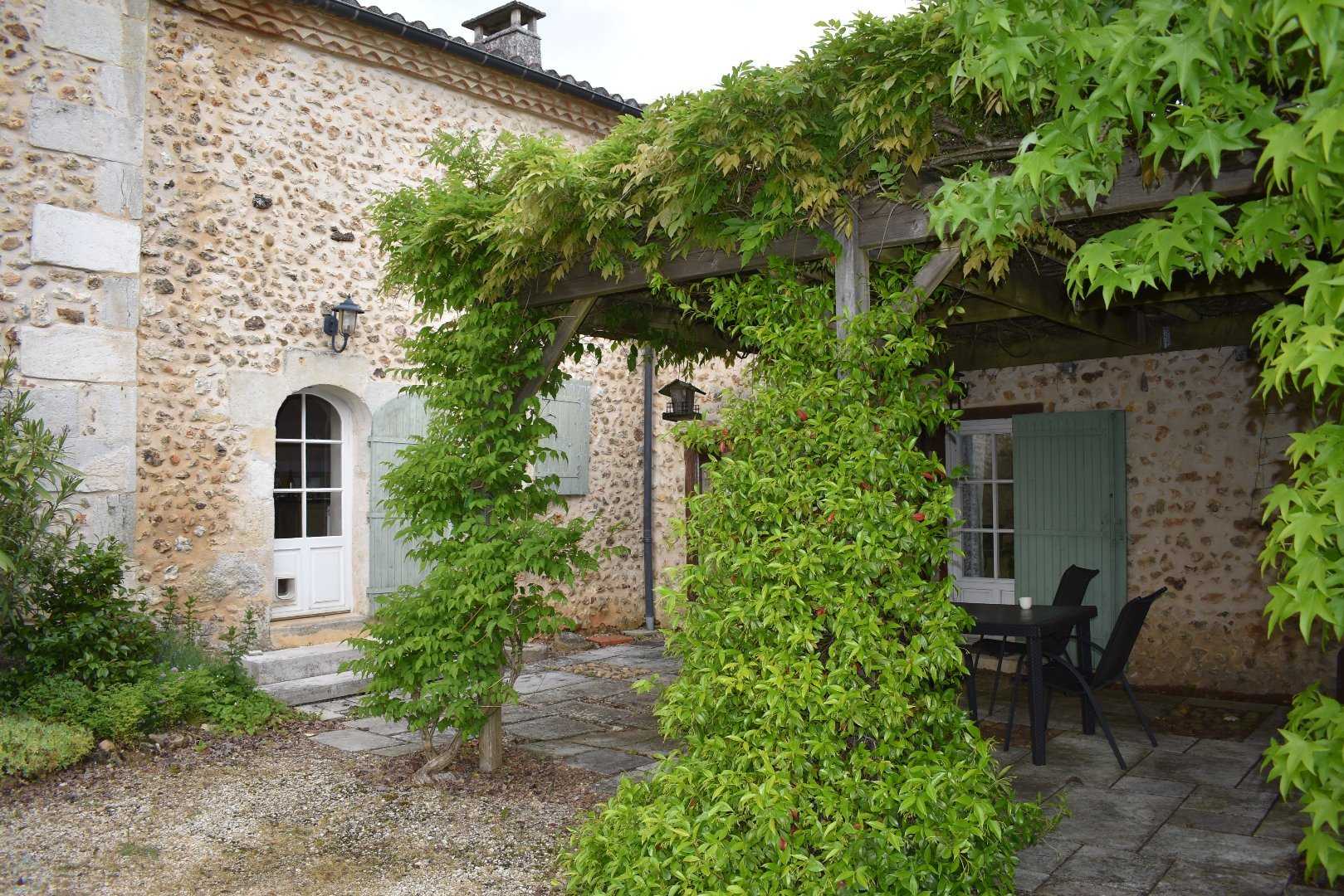 Andere in Lacropte, Nouvelle-Aquitaine 12447441