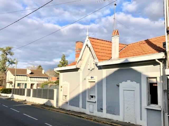 Rumah di Riberac, Nouvelle-Aquitaine 12447471