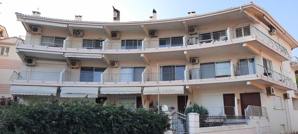 Condominium in Aigeira, Dytiki Ellada 12447693