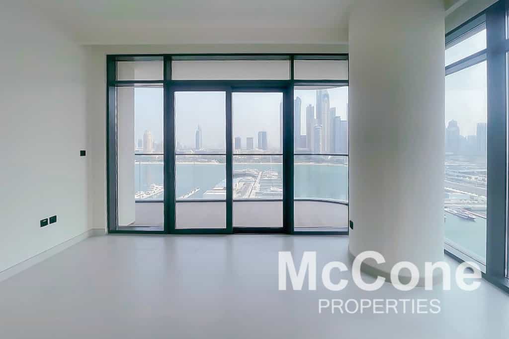Condominium in Dubai, Dubayy 12447755