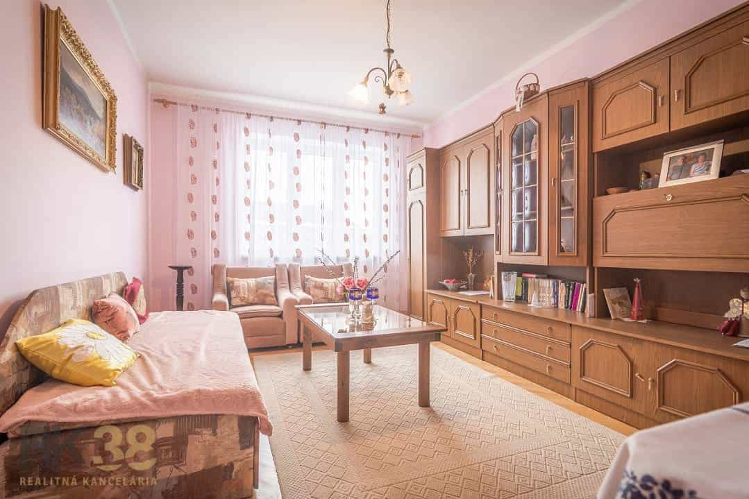 Квартира в Poprad, Presovsky 12448476