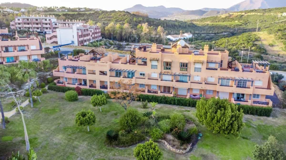 Condominio nel Casares, Andalusia 12449012