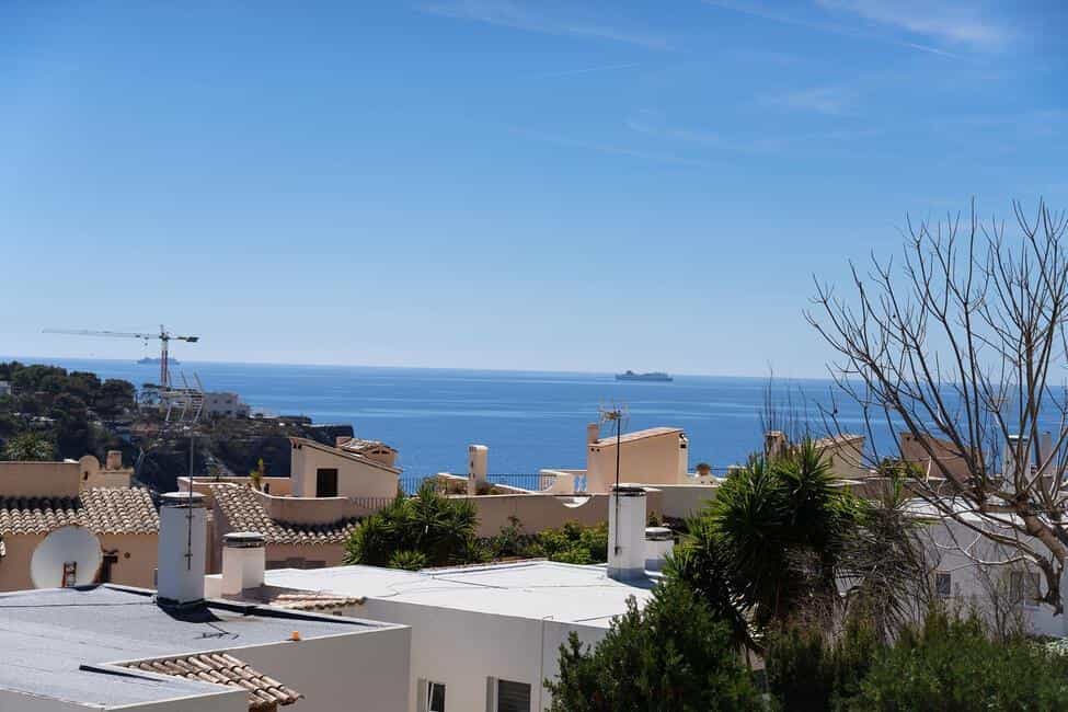 Condominium in Capdella, Balearic Islands 12450130