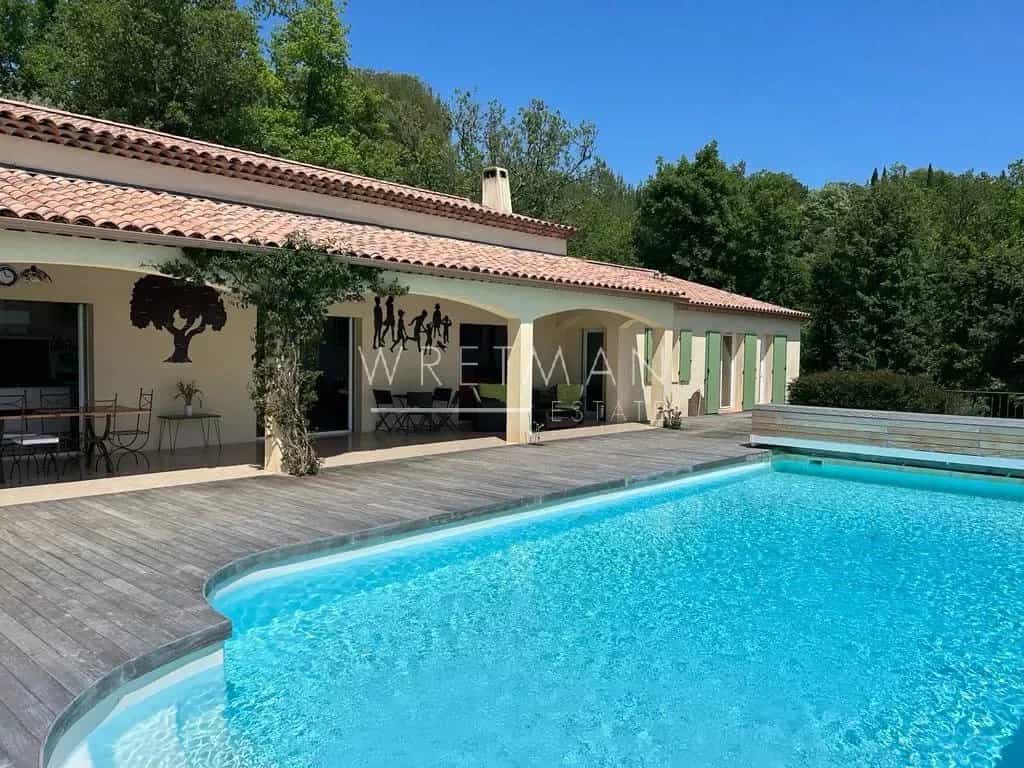 casa no Montauroux, Provença-Alpes-Costa Azul 12453902