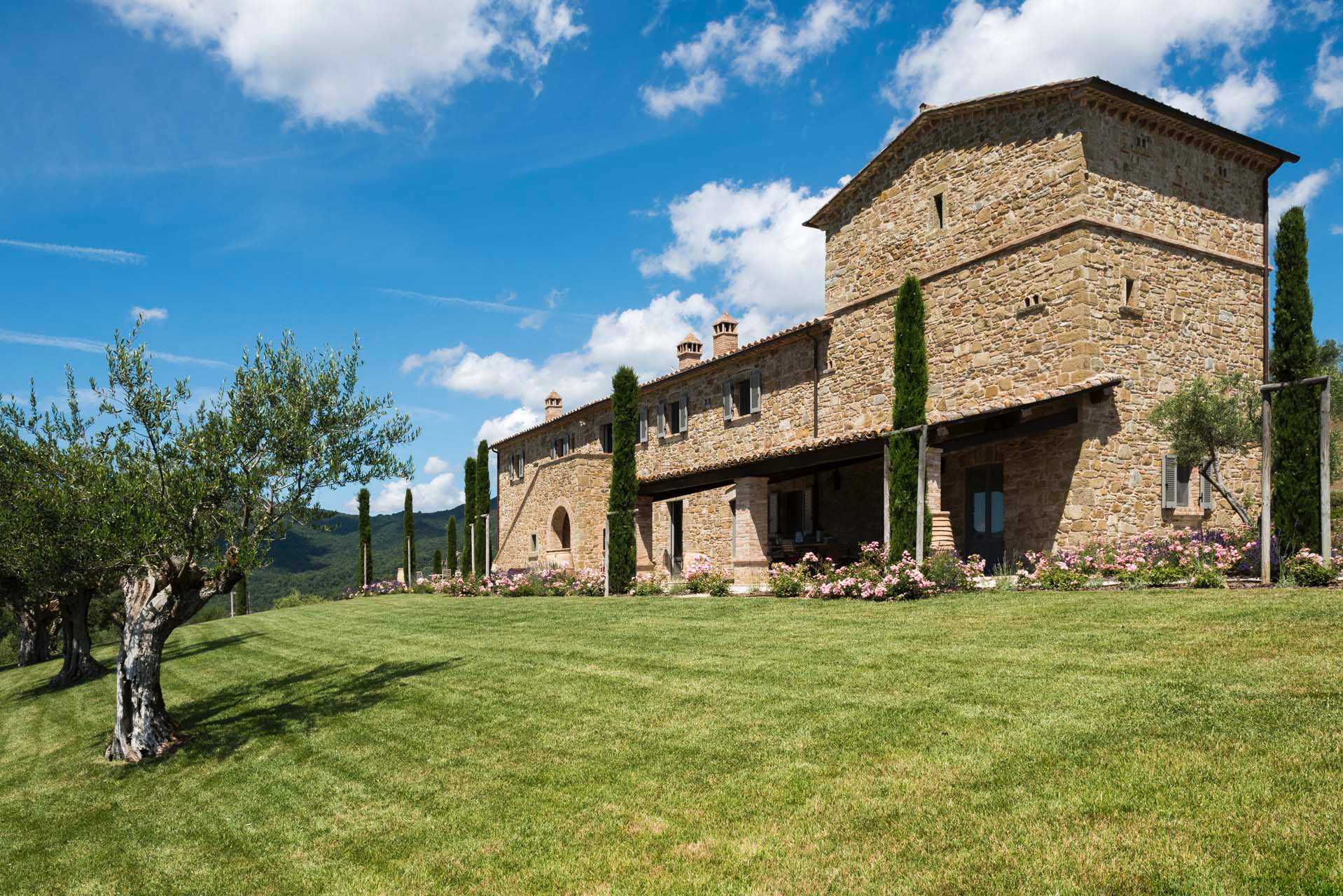 بيت في Cortona, Tuscany 12455300