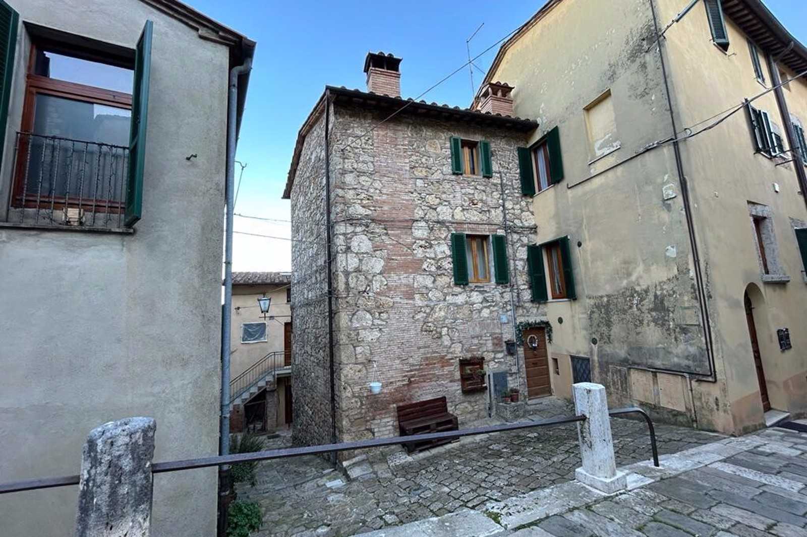 Condominium in Cetona, Tuscany 12455318