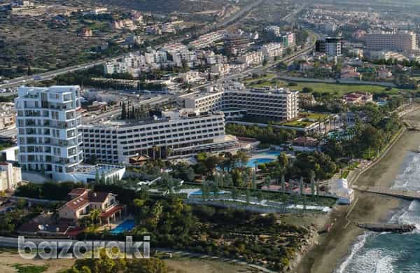 Condominium in Pareklisia, Limassol 12455551