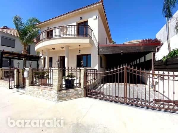 Rumah di Pano Polemidia, Limassol 12455587