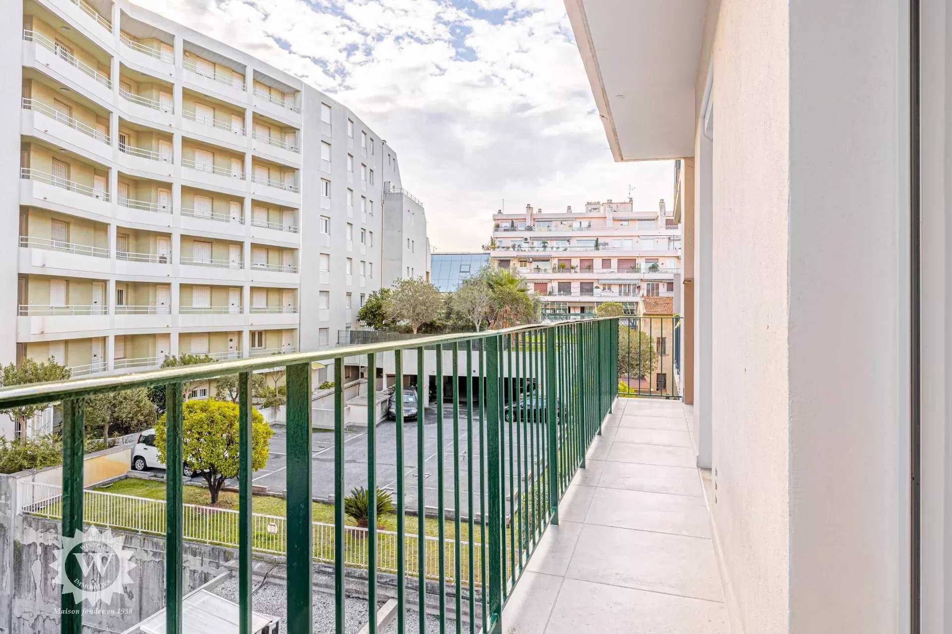 Condominium dans Nice, Alpes-Maritimes 12456920