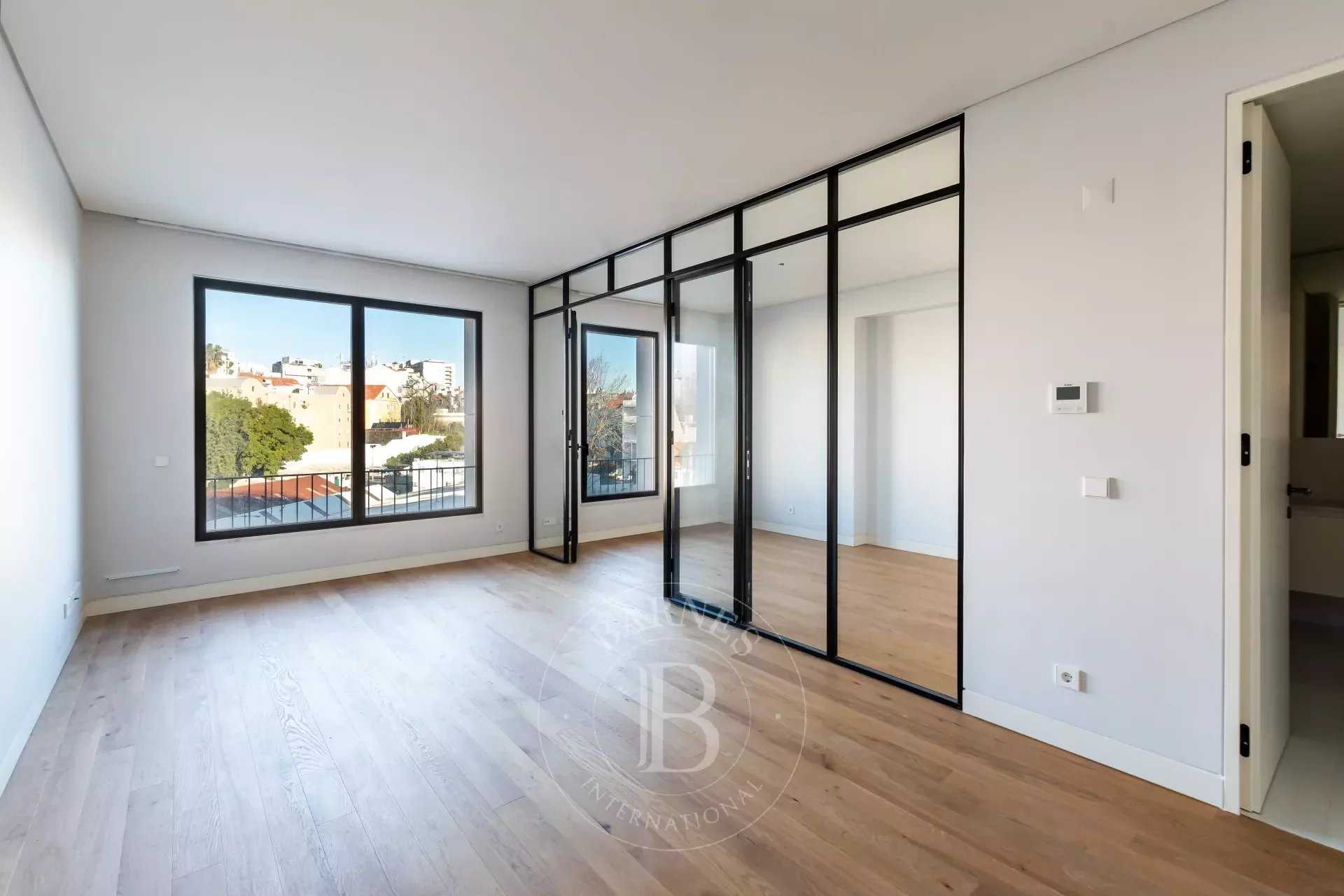 Condominium in Campolide, Lisboa 12456924
