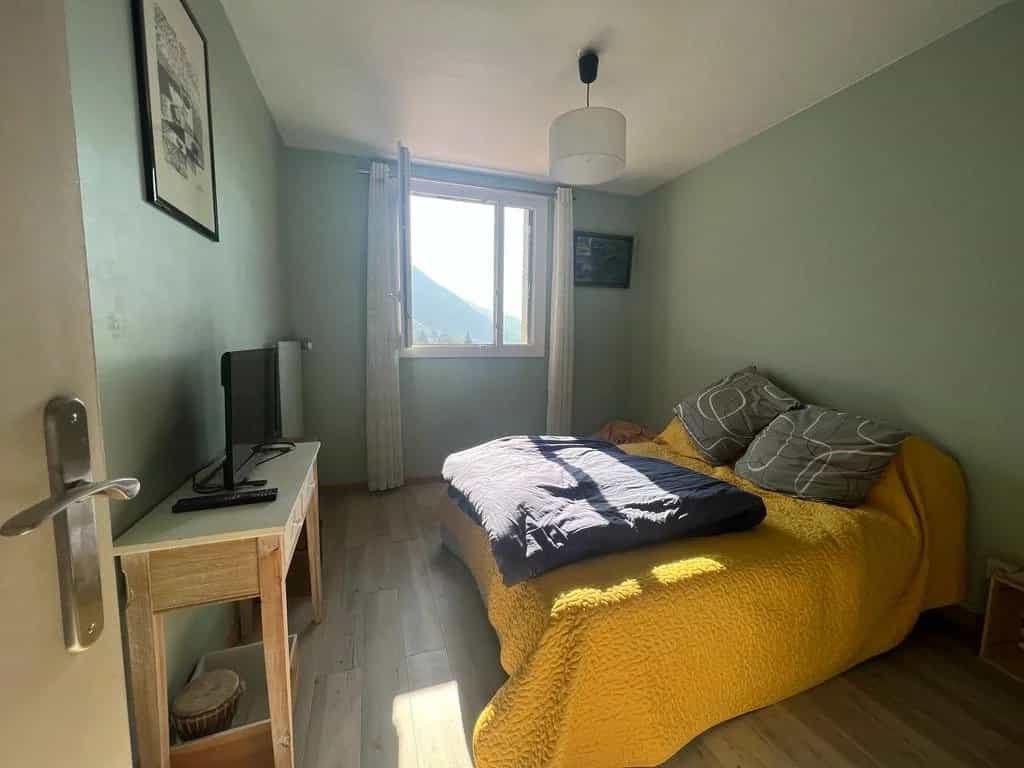 公寓 在 Voreppe, Auvergne-Rhone-Alpes 12457021