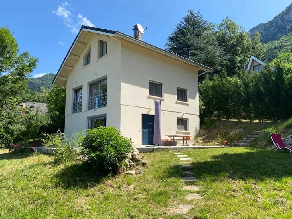 Talo sisään Fontanil-Cornillon, Isère 12457038