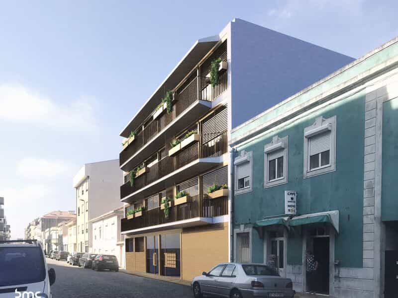 Retail in Matosinhos, Porto 12457657