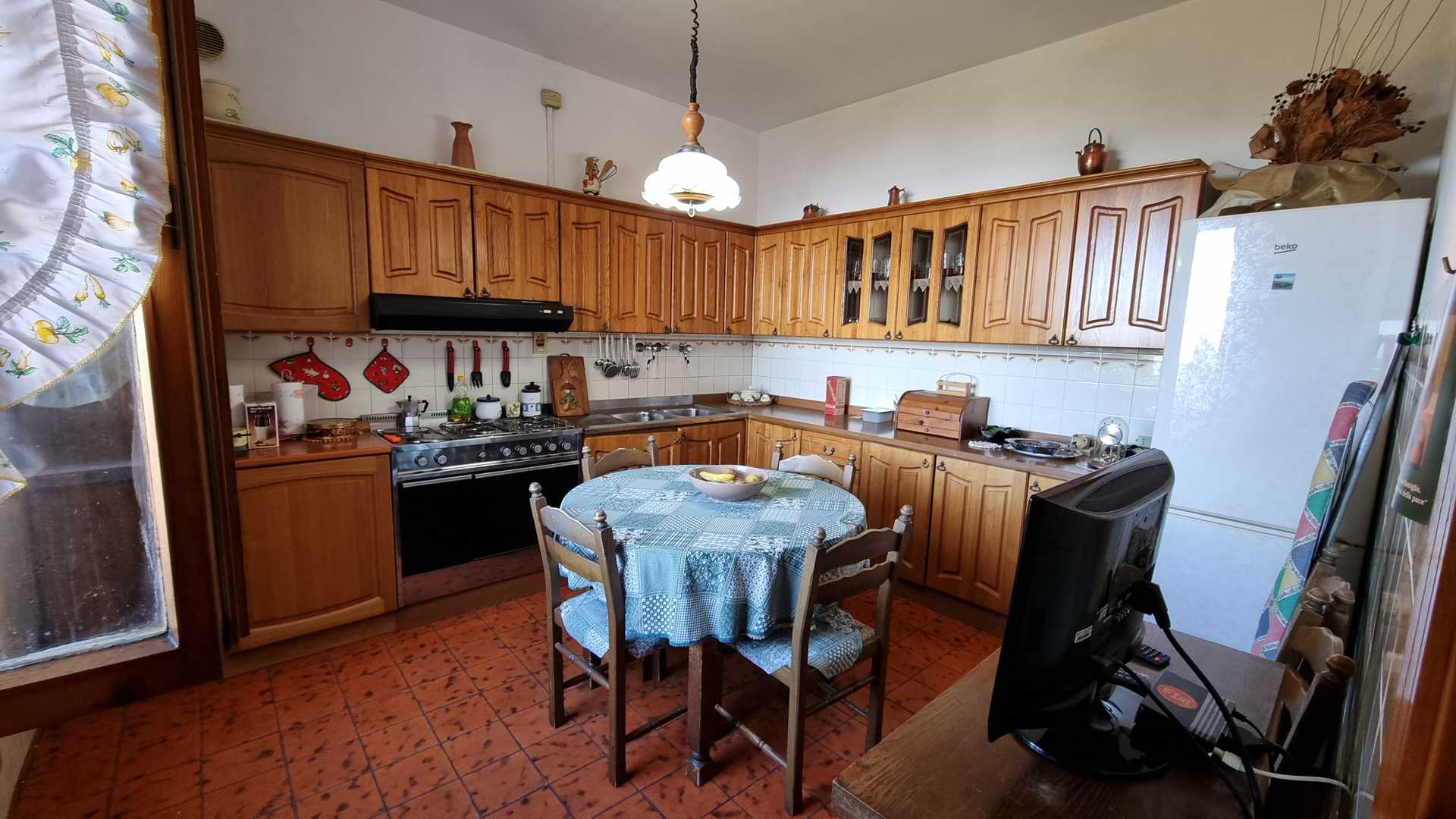 Condominium in Volterra, Tuscany 12458485
