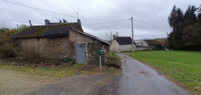 жилой дом в Saint-Maudan, Bretagne 12458823