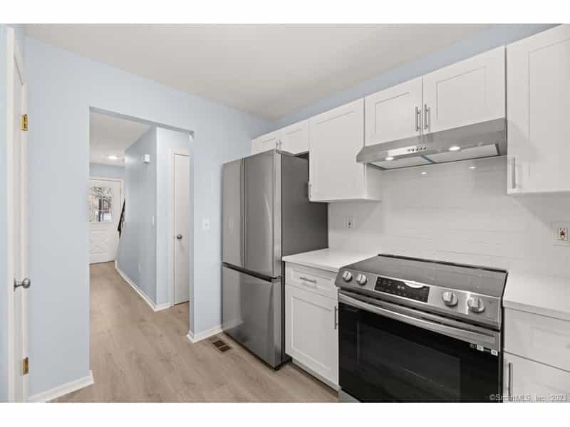 公寓 在 Stamford, Connecticut 12460367
