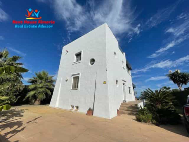 House in Vera, Andalusia 12460368