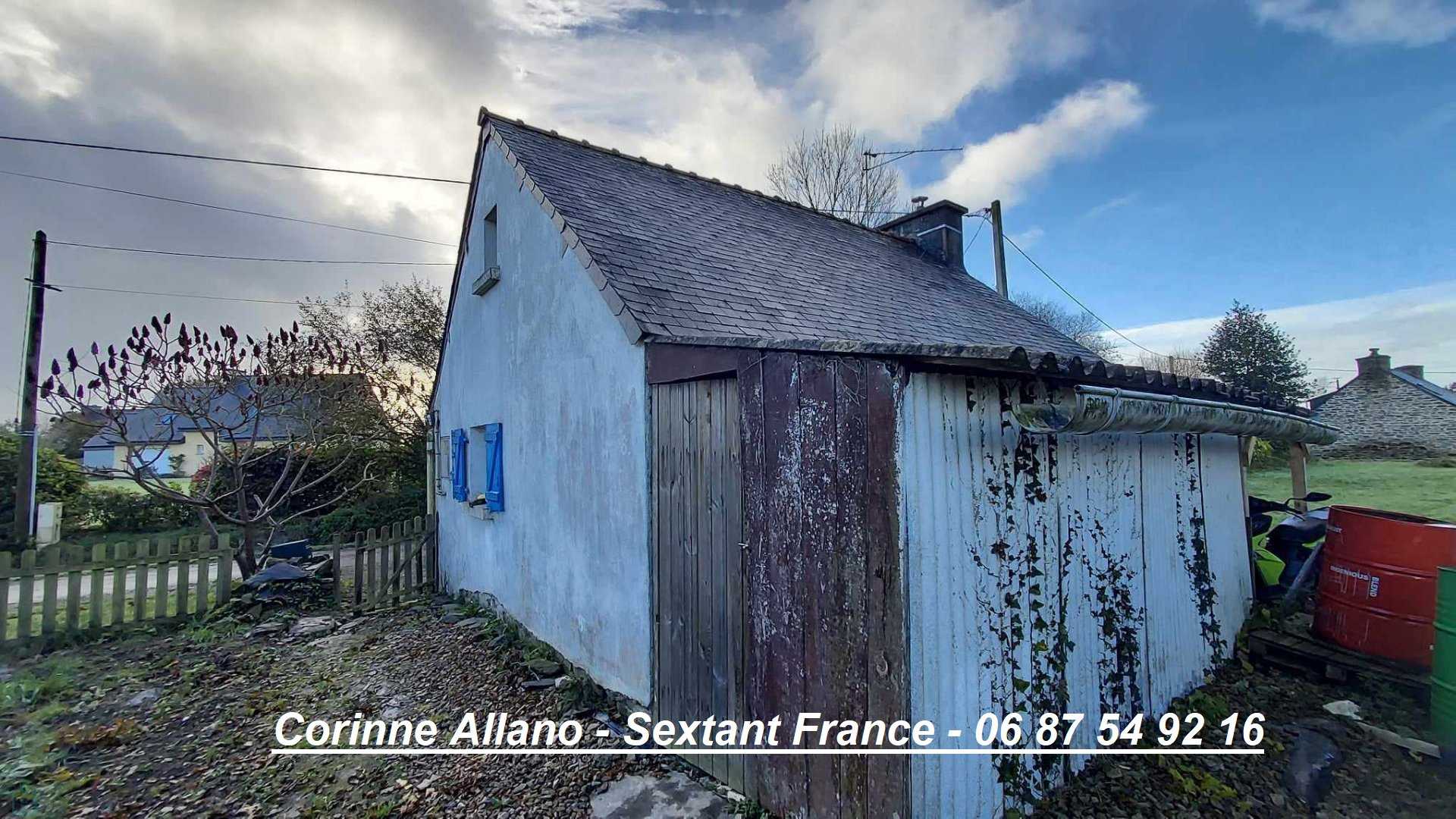 Talo sisään Mael-Carhaix, Bretagne 12463055