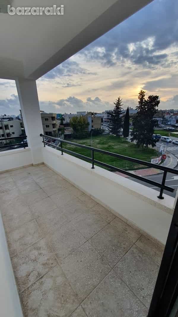 Condominium in Kato Polemidia, Lemesos 12463985