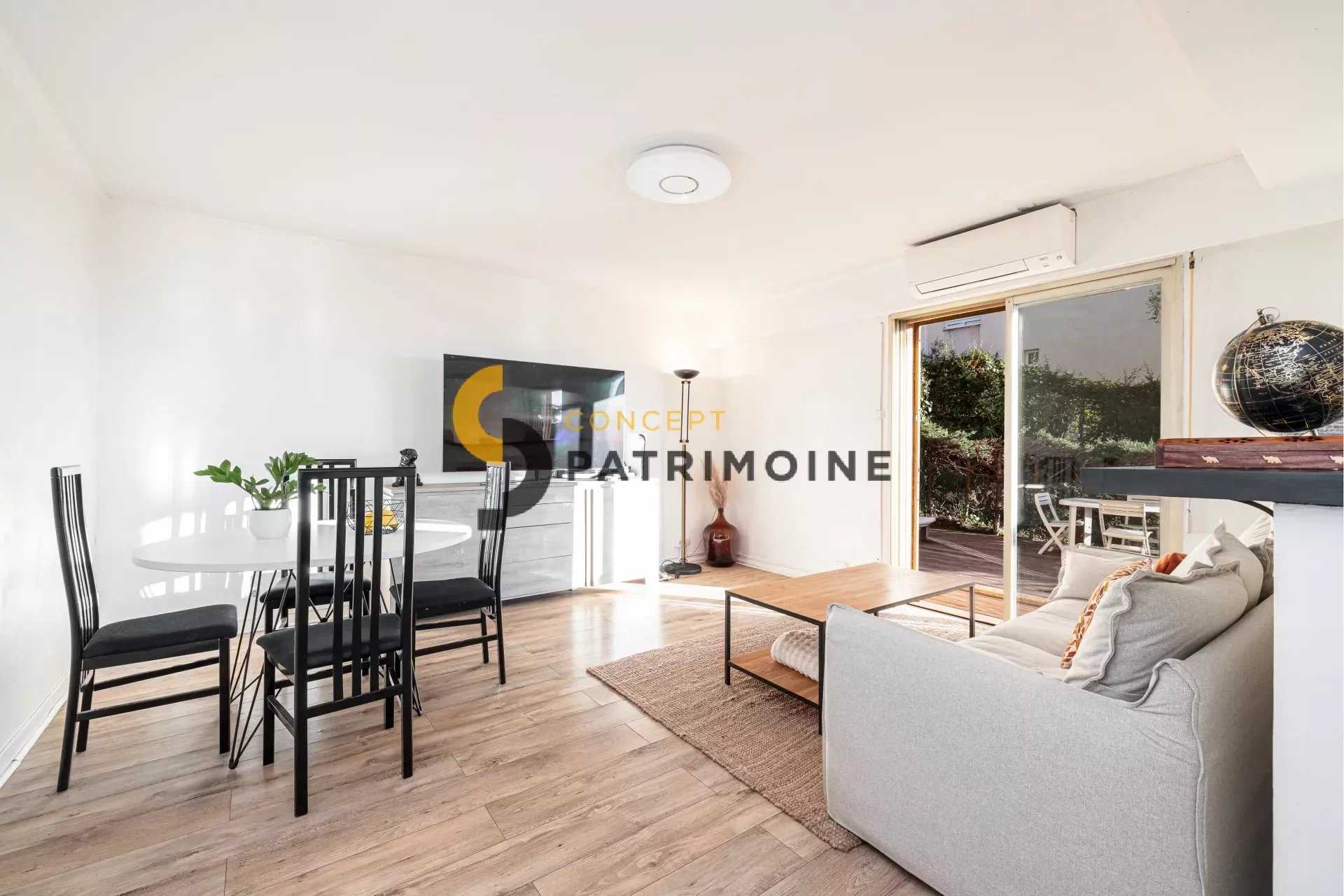 Condominium in La Californie, Provence-Alpes-Cote d'Azur 12465442