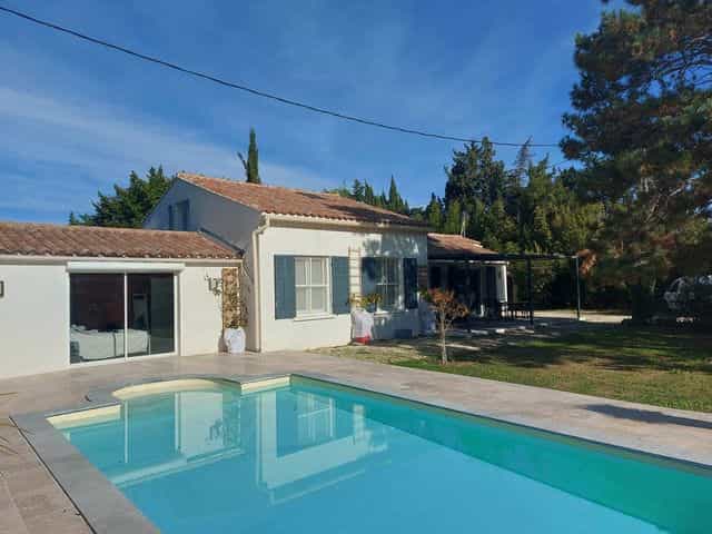Andere in Chateaurenard, Provence-Alpes-Cote d'Azur 12465980
