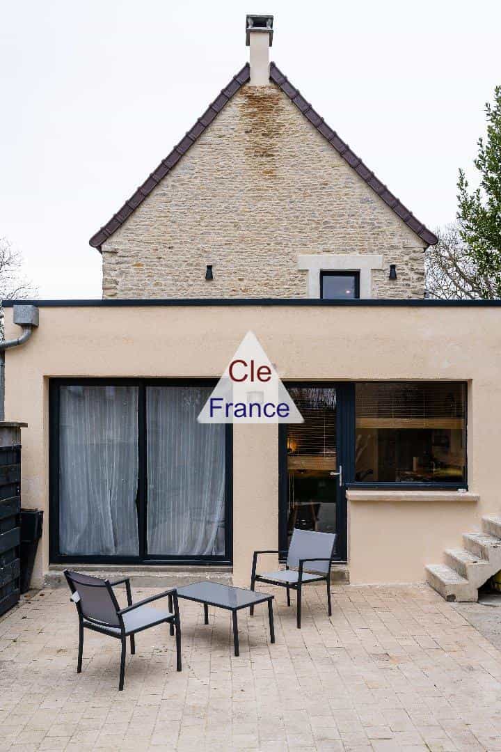 Rumah di Rots, Normandie 12466470