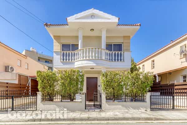 rumah dalam Agios Athanasios, Lemesos 12467581