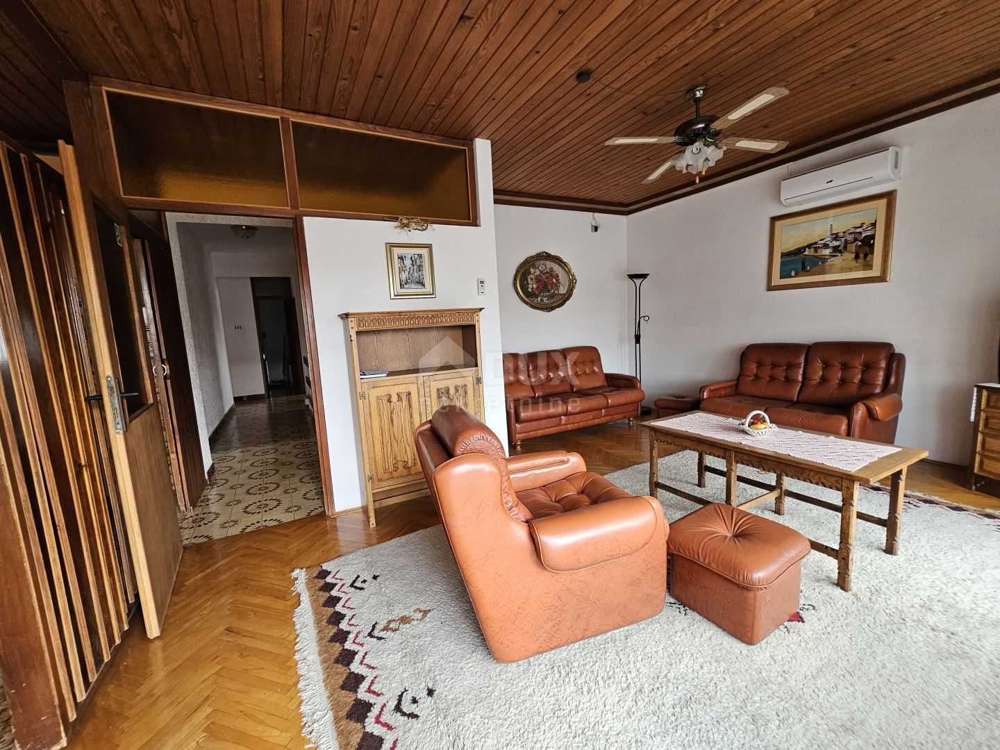 房子 在 Novi Vinodolski, Primorje-Gorski Kotar County 12467684