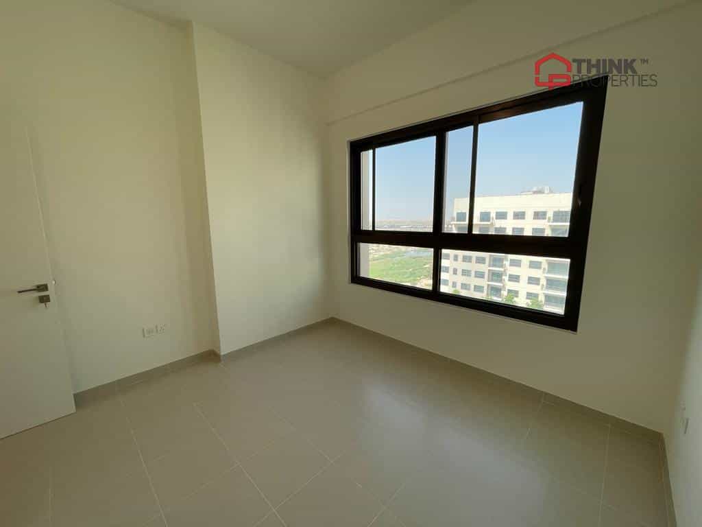 公寓 在 烏爾庫布·尤韋扎, 杜拜伊 12467804