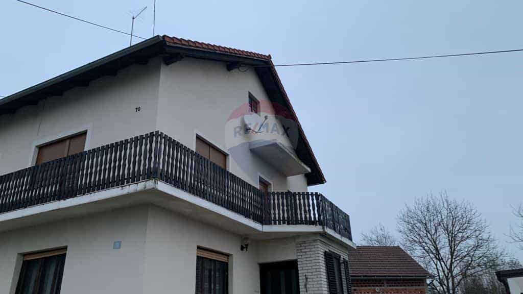 Rumah di Krizevci, Koprivnicko-Krizevacka Zupanija 12468067