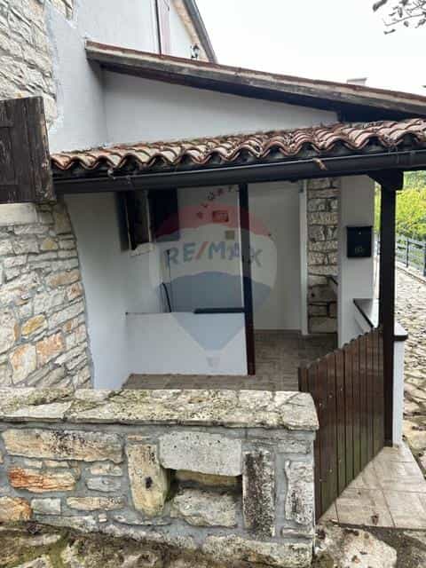 Hus i Plovanija, Istarska Zupanija 12468079
