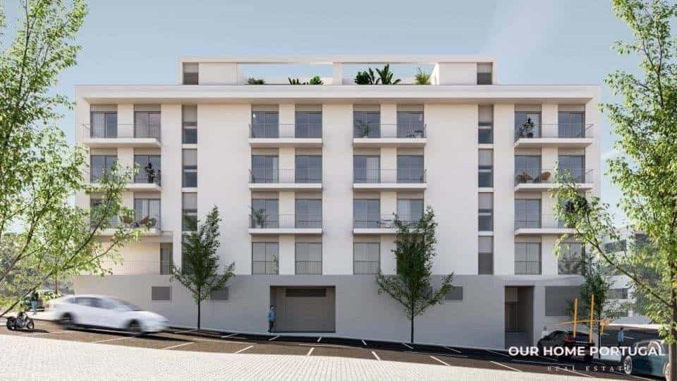 Condominium in Loures, Lisbon 12469027